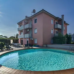 Giada Palace Apartahotel