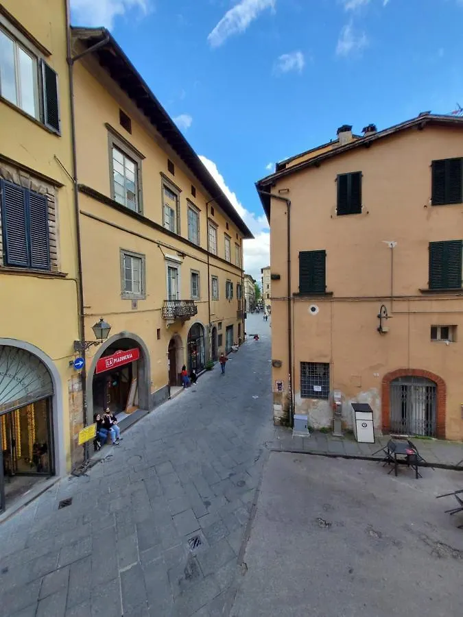 ** Guest house Residenza Centro Storico Hotel Lucca Italy